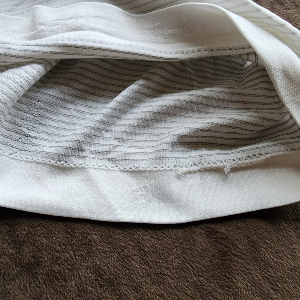 Lululemon Swiftly tank top - Picture 7 of 7